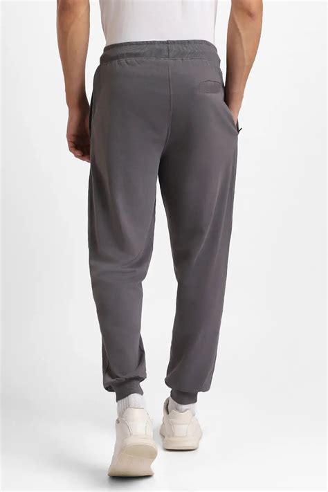 Buy Joggers For Men Online | Jogger Pants Men | Nobero