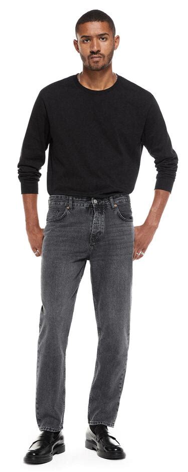 Men's Slim Fit Jeans | Explore our New Arrivals | ZARA India