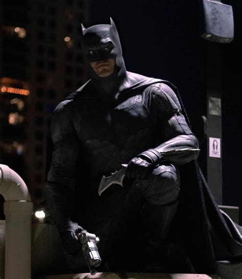 How can people do not find that Ben Affleck Batman costume the best ...