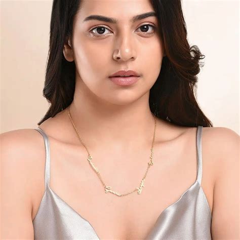 Family Name Necklace – Name Strings