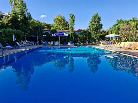 CAMPING CHANIA (Daratsos, Crete) - Campground Reviews, Photos, Rate ...