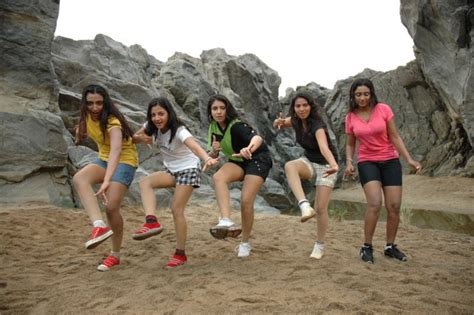 Tamil Movie Manmadha Rajyam Hot Stills N Wallpapers