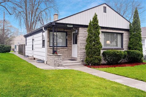 Sold 3841 N 81st St, Milwaukee, WI 53222 | Homes.com