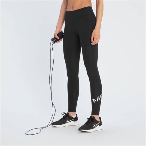 Women's Essentials Training Leggings | Black | MYPROTEIN™