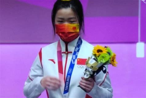 东京奥运会首枚射击项目金牌，中国选手杨倩在步枪项目中获得金牌_腾讯新闻