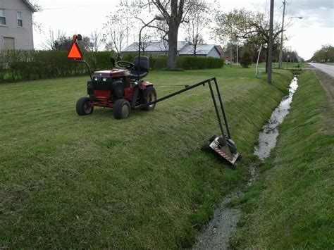 Small Ditch Mowers 的图像结果