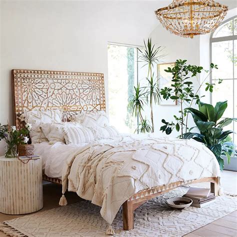 admire carved solid mango wood bed in white finish – Kalyanam Furniture