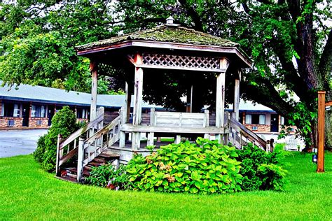 VIKING ARMS INN (Ludington) - Motel Reviews, Photos, Rate Comparison ...