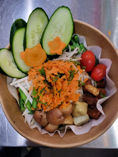 Bali Bites is Vancouver's first authentic Indonesian food truck | Food & Drink