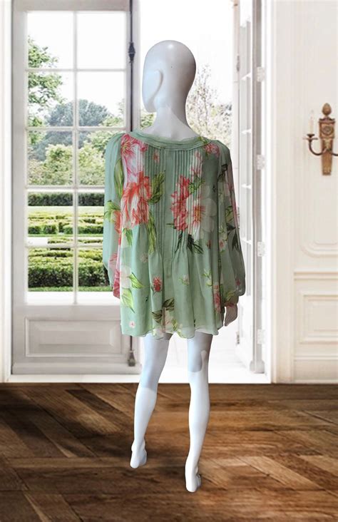 Full sleeve chiffon blouse with pin tuck detailing – Gauri and Nainika