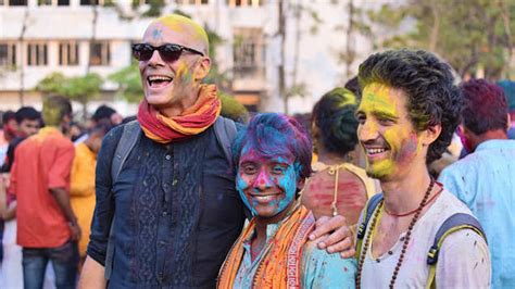 Places to celebrate Holi 2020 | TimesTravel