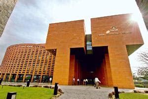TCS to continue hiring spree despite economic slowdown