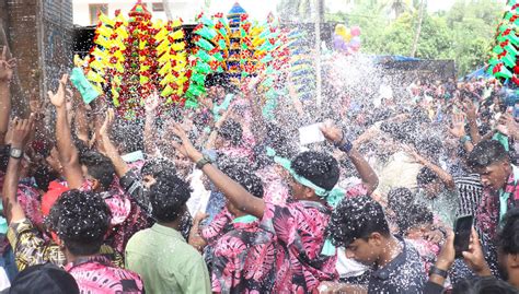 കാവടിയാട്ടം... - PHOTOS - SPECIALS | Kerala Kaumudi Online