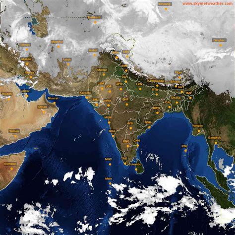Live INSAT-3D Satellite Image India: Cloud & Rain Animation (2025) | Skymet