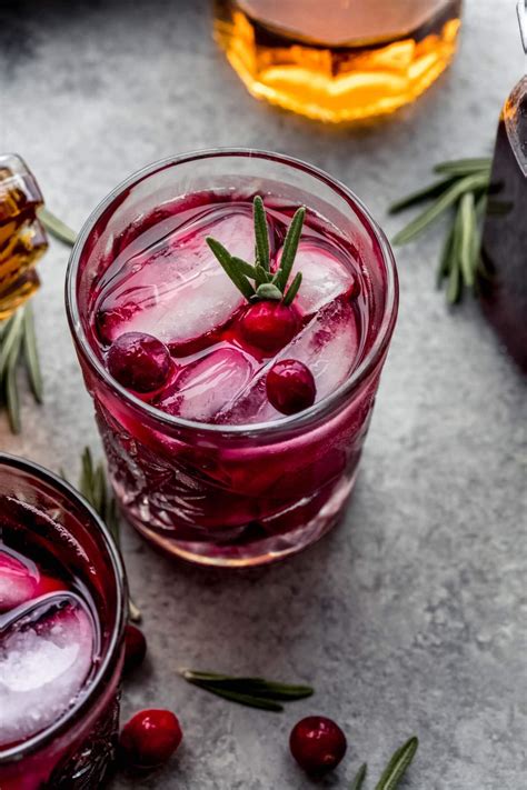 Cranberry Bourbon Smash – Cozy Winter Cocktail Recipe