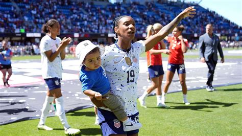 The Story Behind Copa '71: The Unofficial First Women's World Cup ...