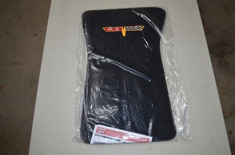 1981-1982 Corvette Floor Mats – BLACK – Embroidered C3 Flag Logo – Cut ...