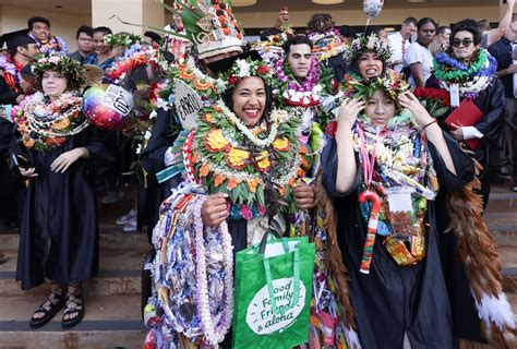 Elder Cook offers 4 points of counsel to BYU–Hawaii graduates – Church News