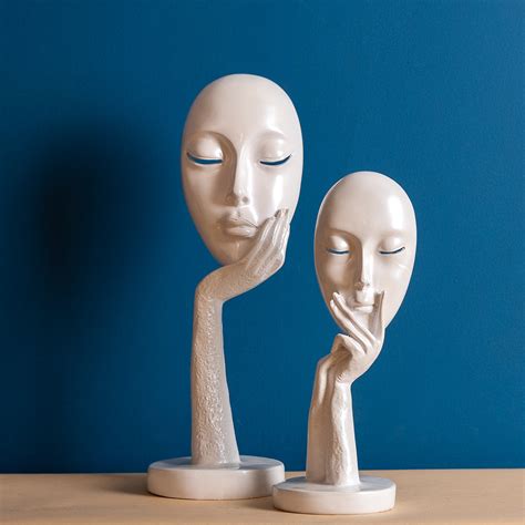 Abstract The White Thinker Lady Statue Face Art For Home Decor ...