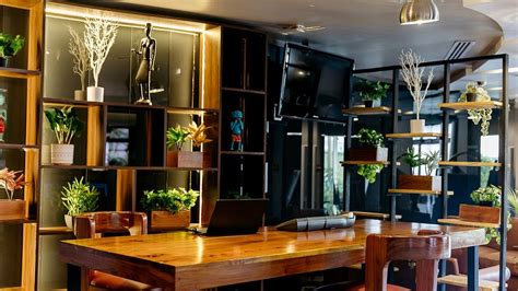 PENINSULA HOTEL DAR ES SALAAM - Hotel Reviews & Photos - Tripadvisor