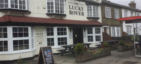 THE LUCKY ROVER, Chessington - Restaurant Reviews, Phone Number ...