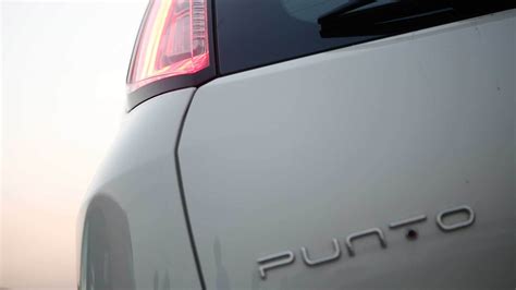 Fiat Abarth Punto 2015 STD Exterior Car Photos - Overdrive