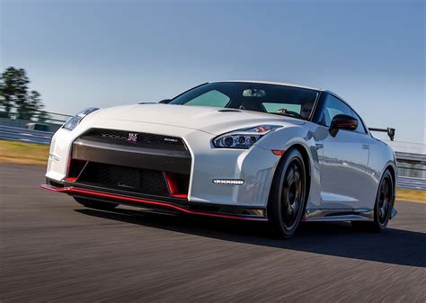 NISSAN GT-R (R35) Nismo specs - 2014, 2015, 2016, 2017, 2018 ...