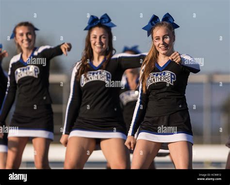 High school cheerleaders perform hi-res stock photography and images ...