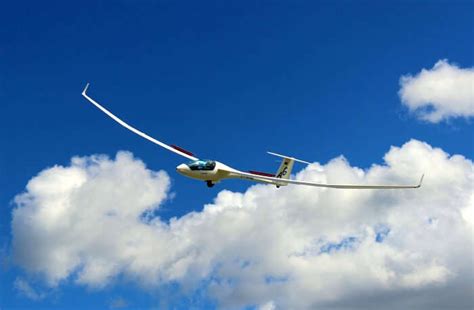 Experience The Joy Of Gliding In Pune For Only INR 187