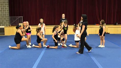 Level 1 Cheer Stunts 的图像结果