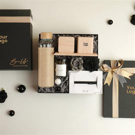 Buy Golden Box Corporate Bulk Gift Online – BoxUp Luxury Gifting