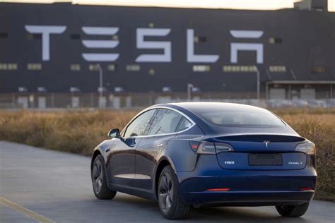 Tesla starts ICE for EV trade-in program in China - Drive Tesla
