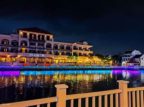 Malacca Night Tour with River Cruise and Trishaw Ride - Klook India