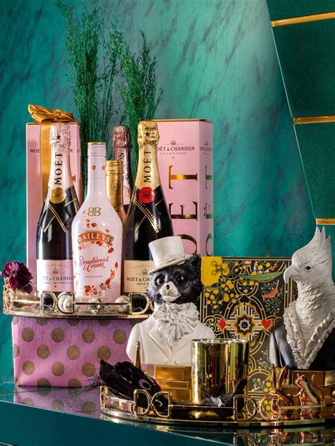 Bringing Home the Christmas Cheer | Goodhomes.co.in