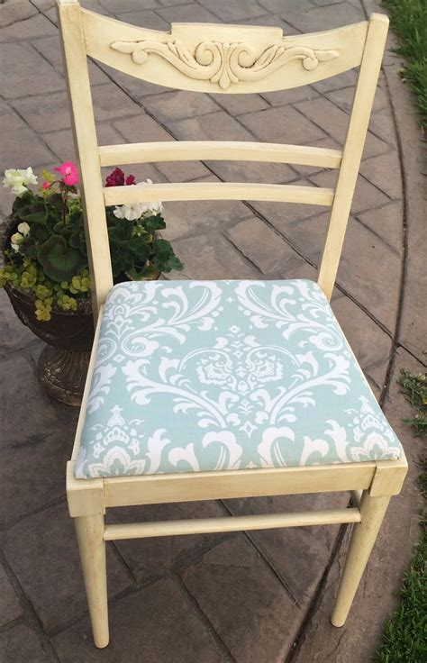 How Do You Applique Over a Panel 的图像结果