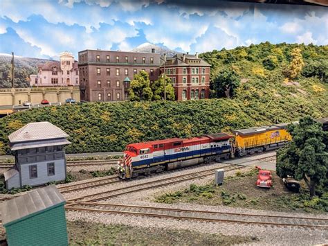 LKV Holiday Open House Foreign Power Friday 12-29-23, Lehigh & Keystone ...