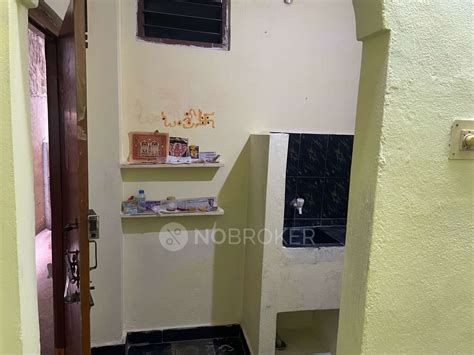 Independent House Green Bawarchi Restaurant Rent - WITHOUT BROKERAGE ...