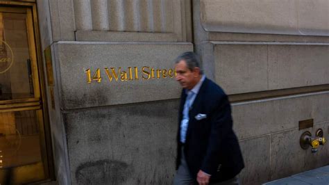 Dow futures edge lower ahead of jobs report: PYPL, TSLA, OGI, TBHC ...