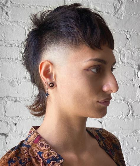 32 Bold and Beautiful Buzz Cut Ideas for Women in 2024