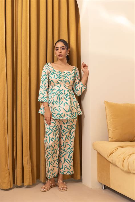 BEIGE ABSTRACT SATIN CO-ORD