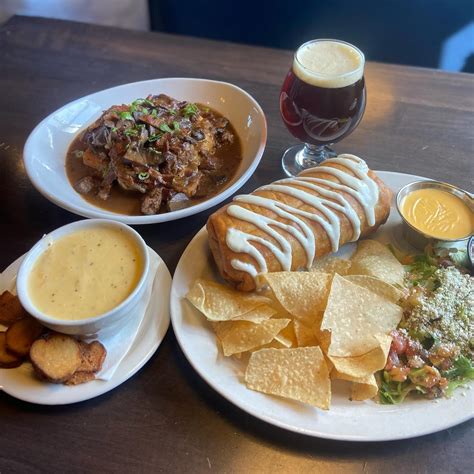 Lakeville Brewing Co (@lakevillebrewing) • Instagram photos and videos