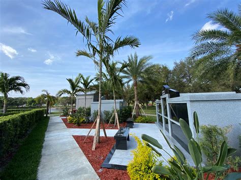 Eternal Light Memorial Gardens in Boynton Beach, FL