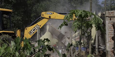 Assam: At Least One Killed, Four Hurt as Police Fire During Eviction ...