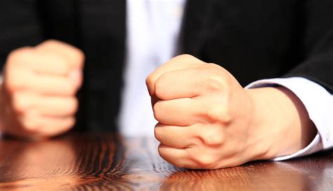 5 Ways To Calm To Your Anger - lifeberrys.com