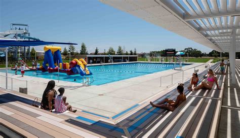 APWA Sacramento Chapter Recognizes Elk Grove's New Aquatics Center