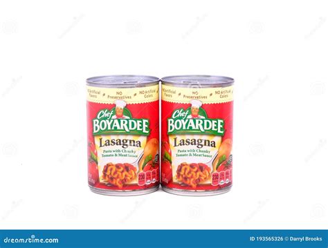Chef Boyardee Lasagna editorial photo. Image of lunch - 193565326