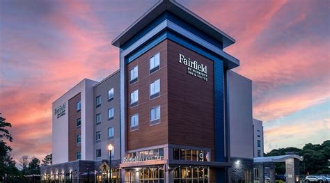 FAIRFIELD BY MARRIOTT INN & SUITES VIRGINIA BEACH TOWN CENTER - Hotel ...