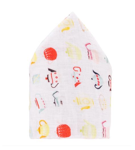 Aditya Seal's layering trick is perfect for your next zoom call