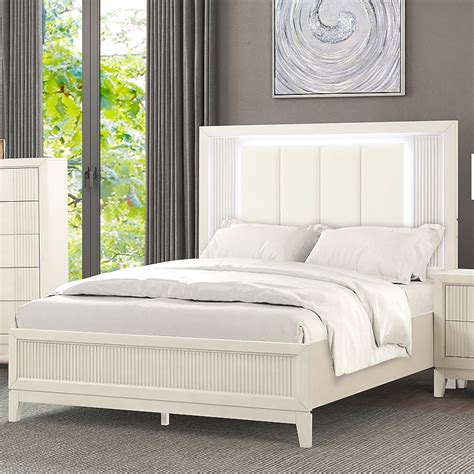Furniture of America King Antique White Wood Tufted with Headboard in ...