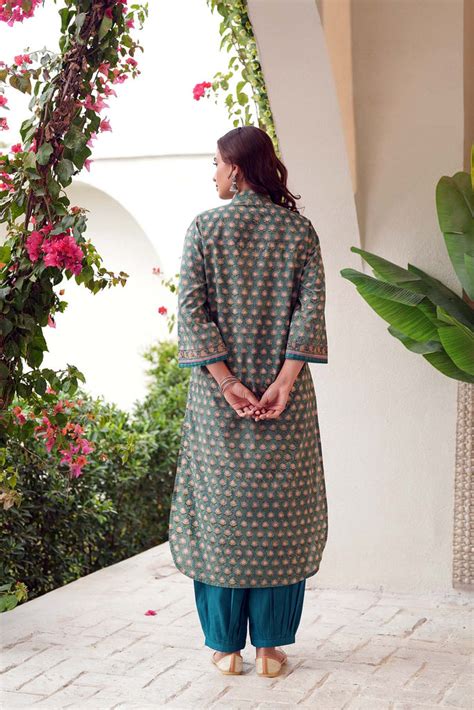 Cotras - India's #1 Handcrafted & Premium Designer Women Wear Store